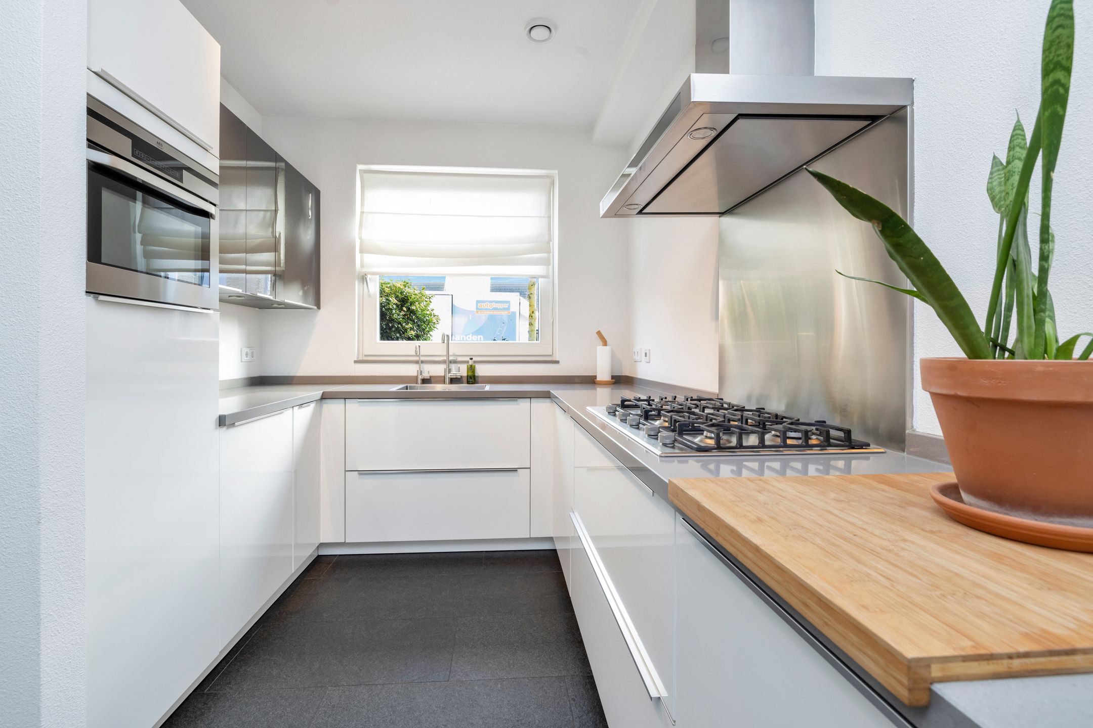 Foto 21 van Havikskruid 51