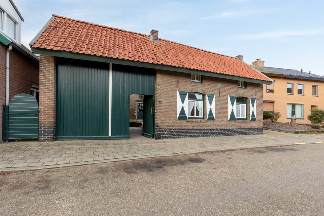Photo 1 of Steegstraat 47