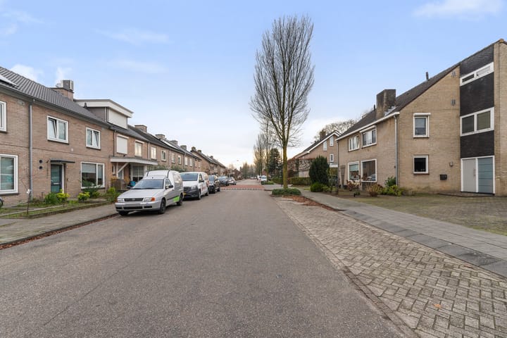 Foto 58 van Heesakkerstraat 49