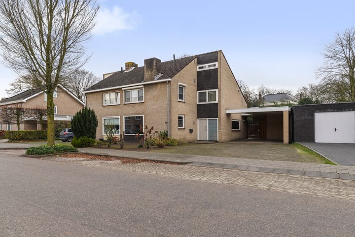 Foto 57 van Heesakkerstraat 49