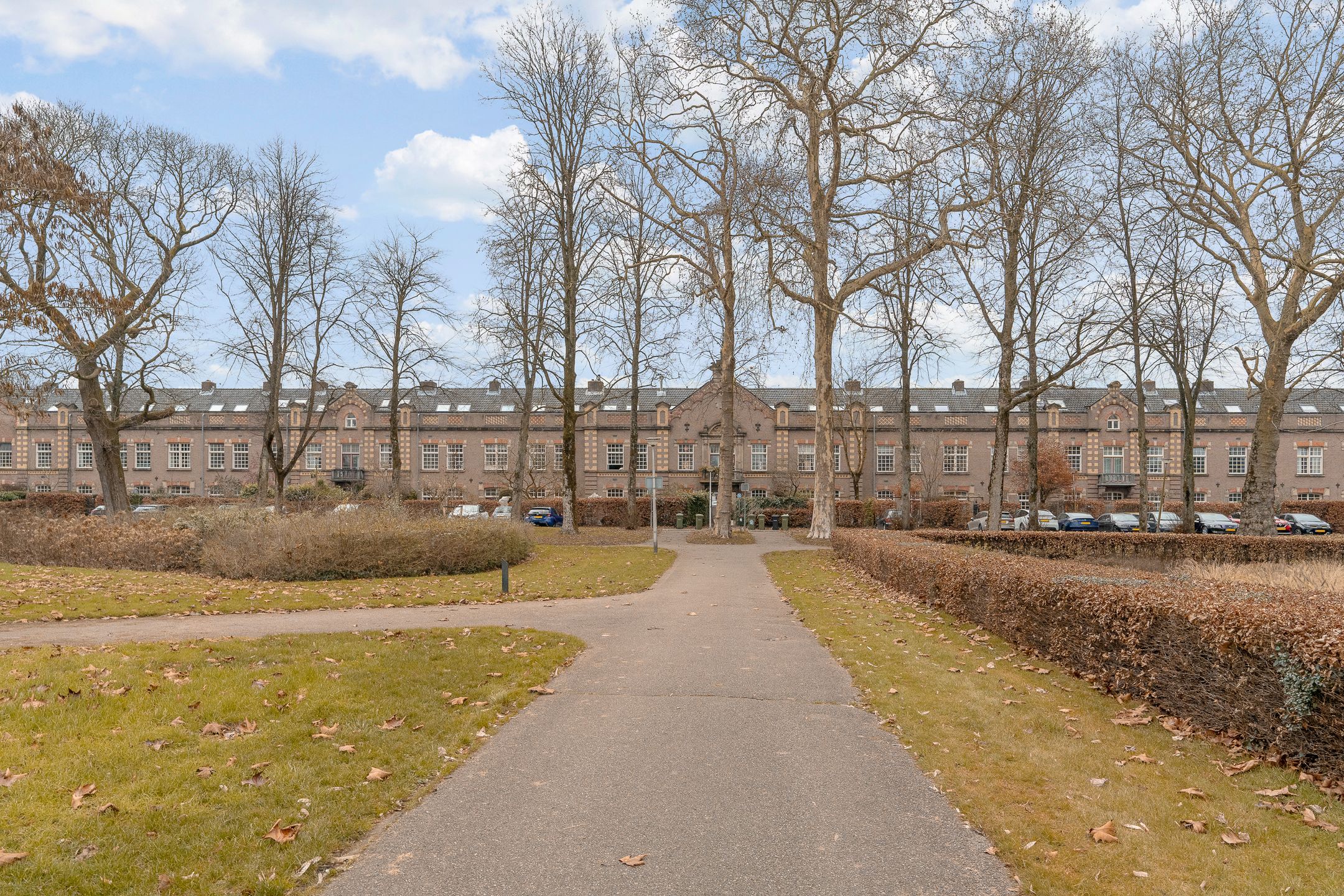 Foto 27 van Gravin van Burenlaan 151