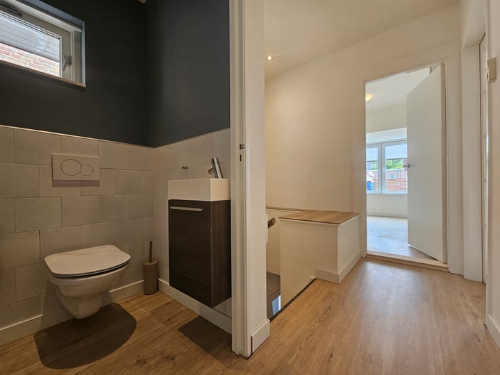 Photo 5 of Rijksstraatweg 64-RD