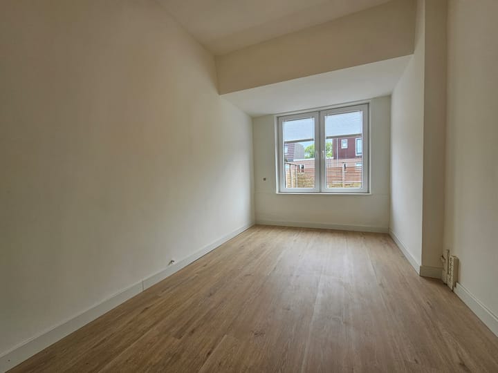 Photo 6 of Rijksstraatweg 64-RD