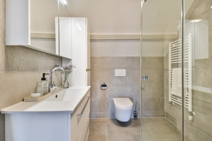 Photo 17 of Jan van Galenstraat 70-4