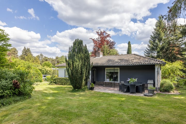 Photo 21 of Cornelis Evertsenlaan 7