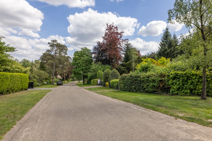 Photo 38 of Cornelis Evertsenlaan 7