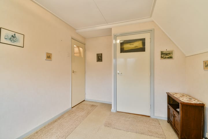 Photo 19 of Reeweg Zuid 68