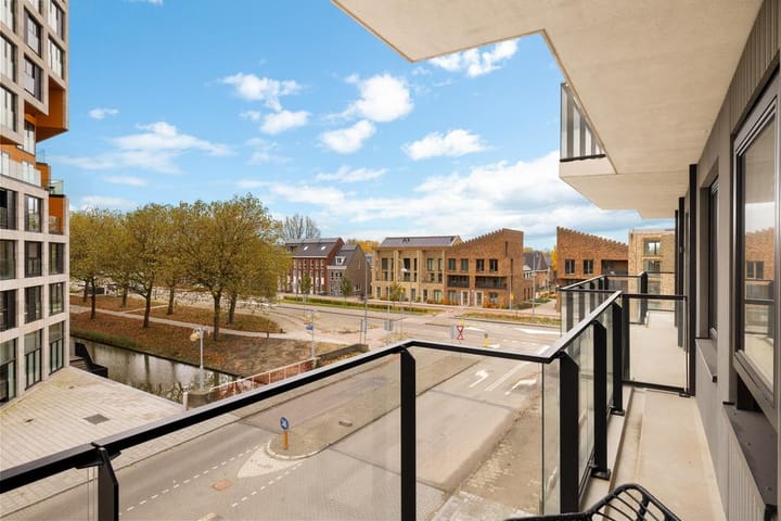 Foto 23 van Niemeyerstraat 29