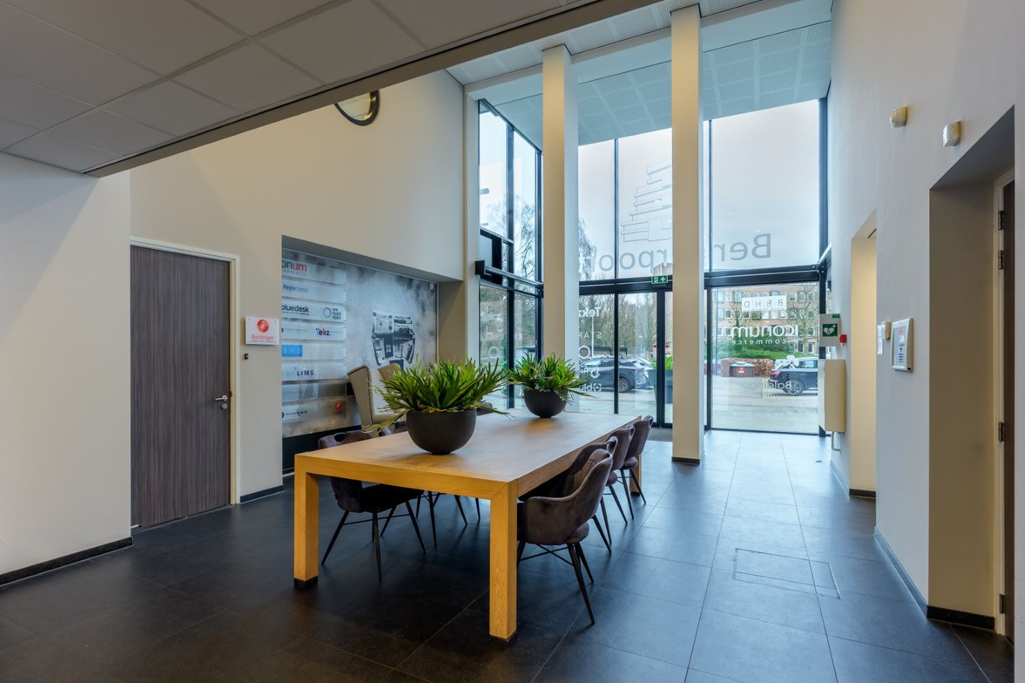 Bekijk foto 2 van Rogier van der Weydestraat 8-W