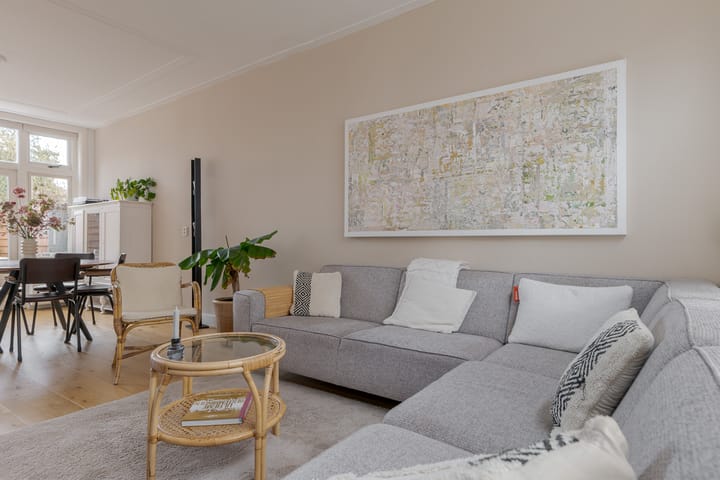 Photo 4 of Roemer Visscherstraat 9