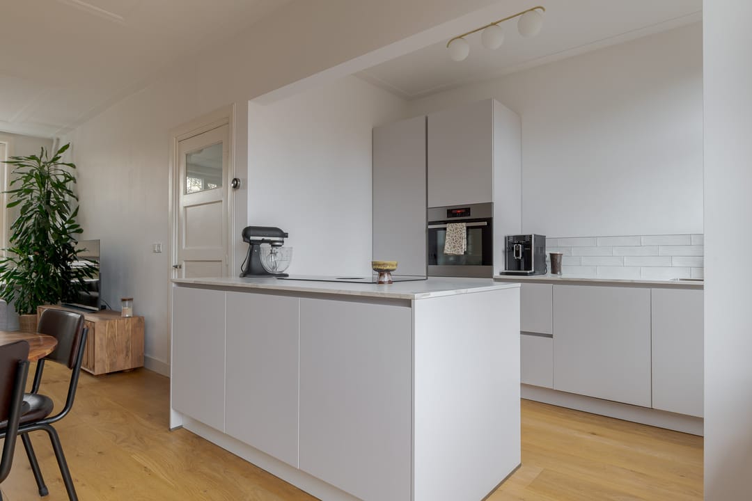 Foto 22 van Roemer Visscherstraat 9