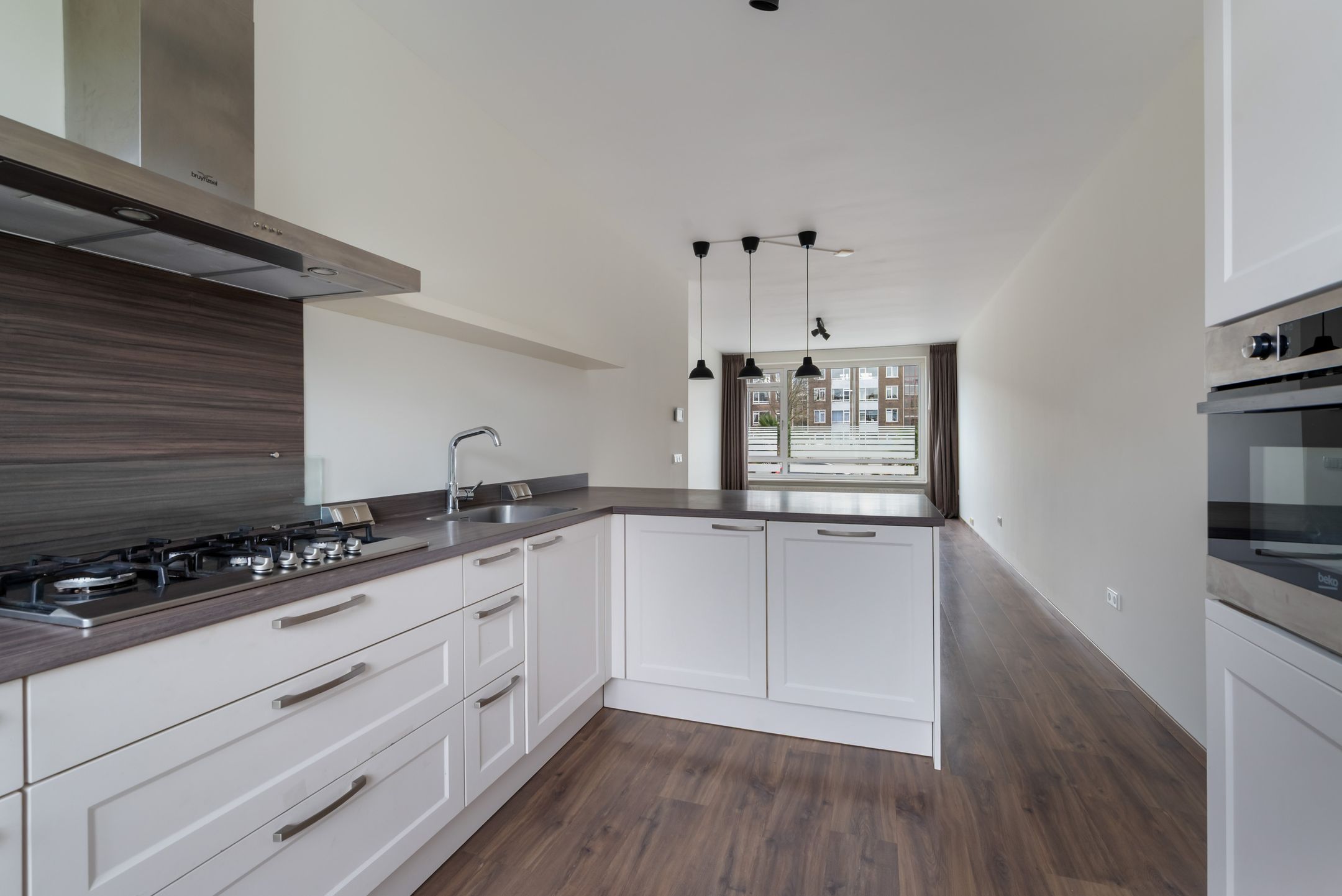 Foto 9 van Veenendaalkade 495