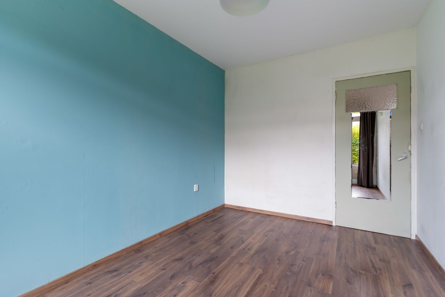 Foto 25 van Veenendaalkade 495