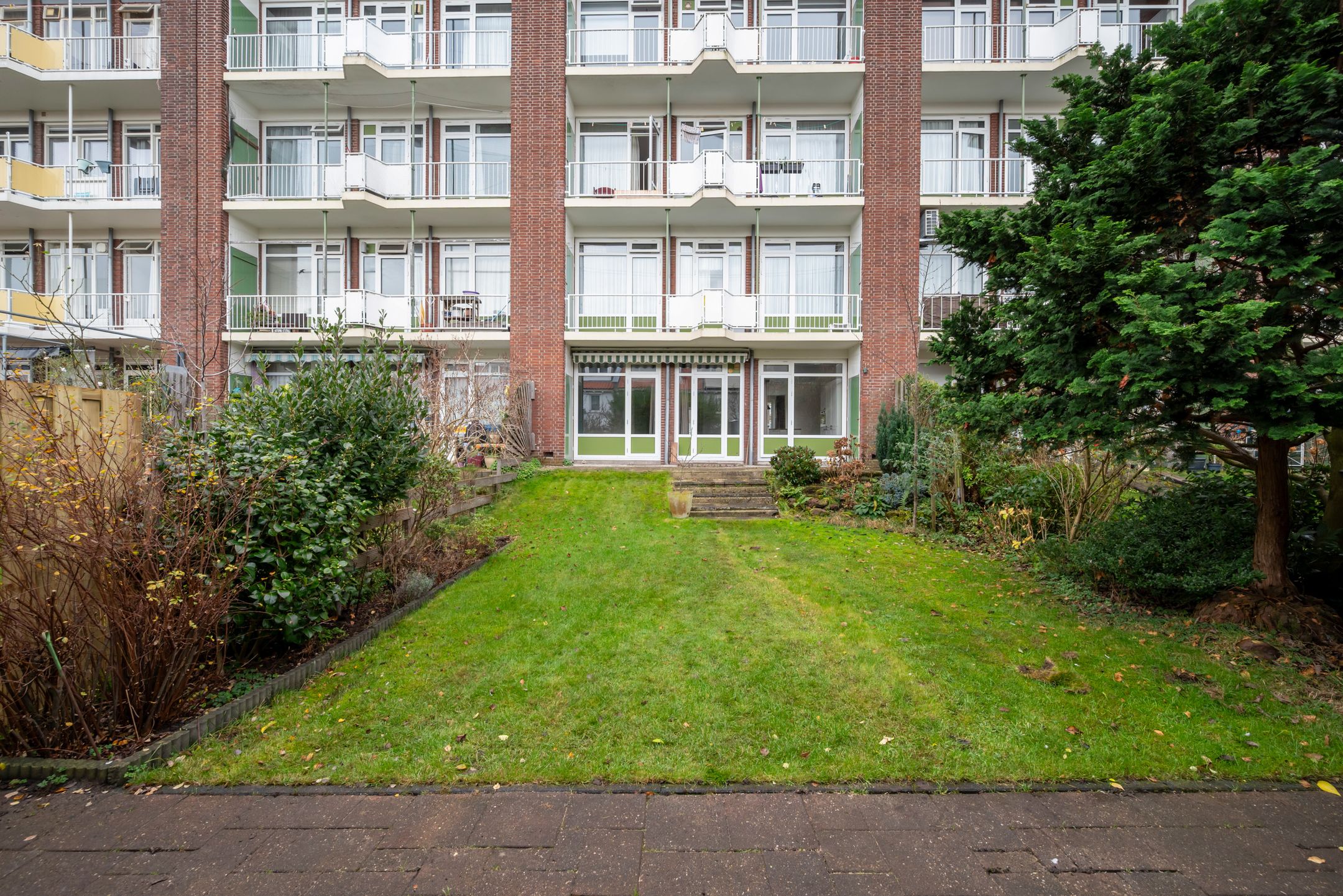 Foto 33 van Veenendaalkade 495