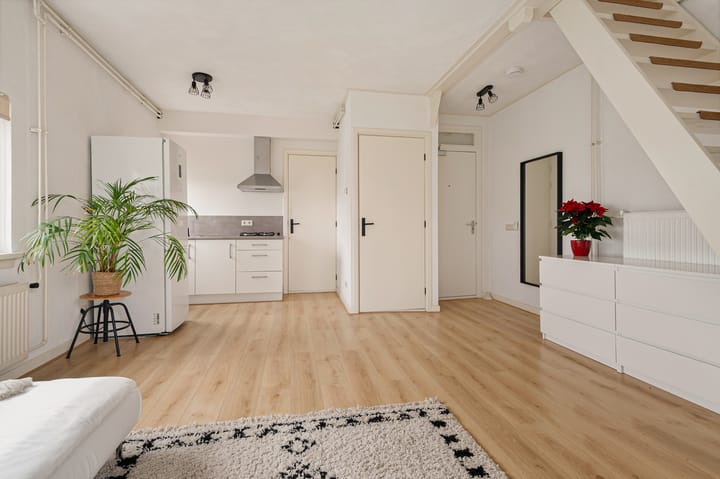 Photo 11 of A.F. de Savornin Lohmanstraat 8-C