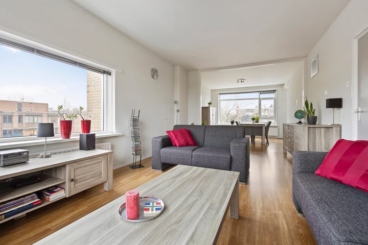 Photo 9 of Van Lenneplaan 387