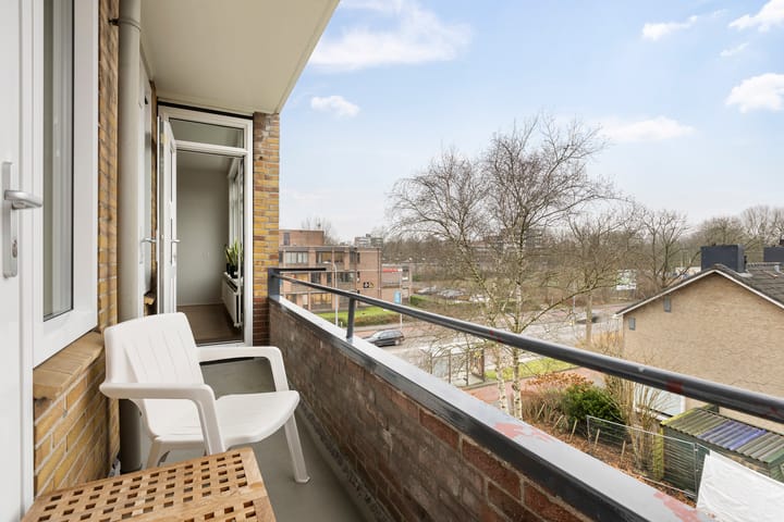 Photo 17 of Van Lenneplaan 387