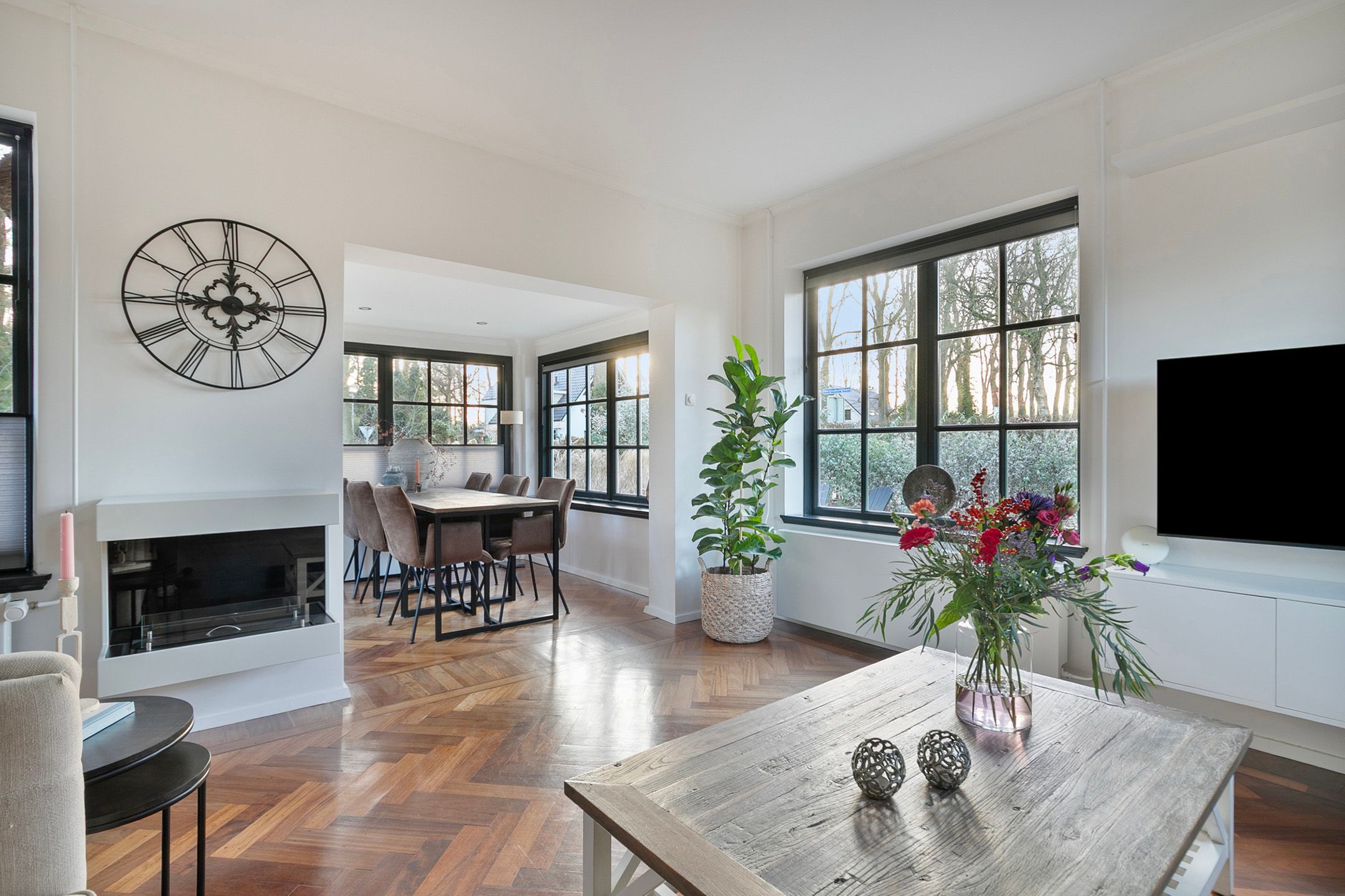 Photo 3 of Elburgerweg 26-1