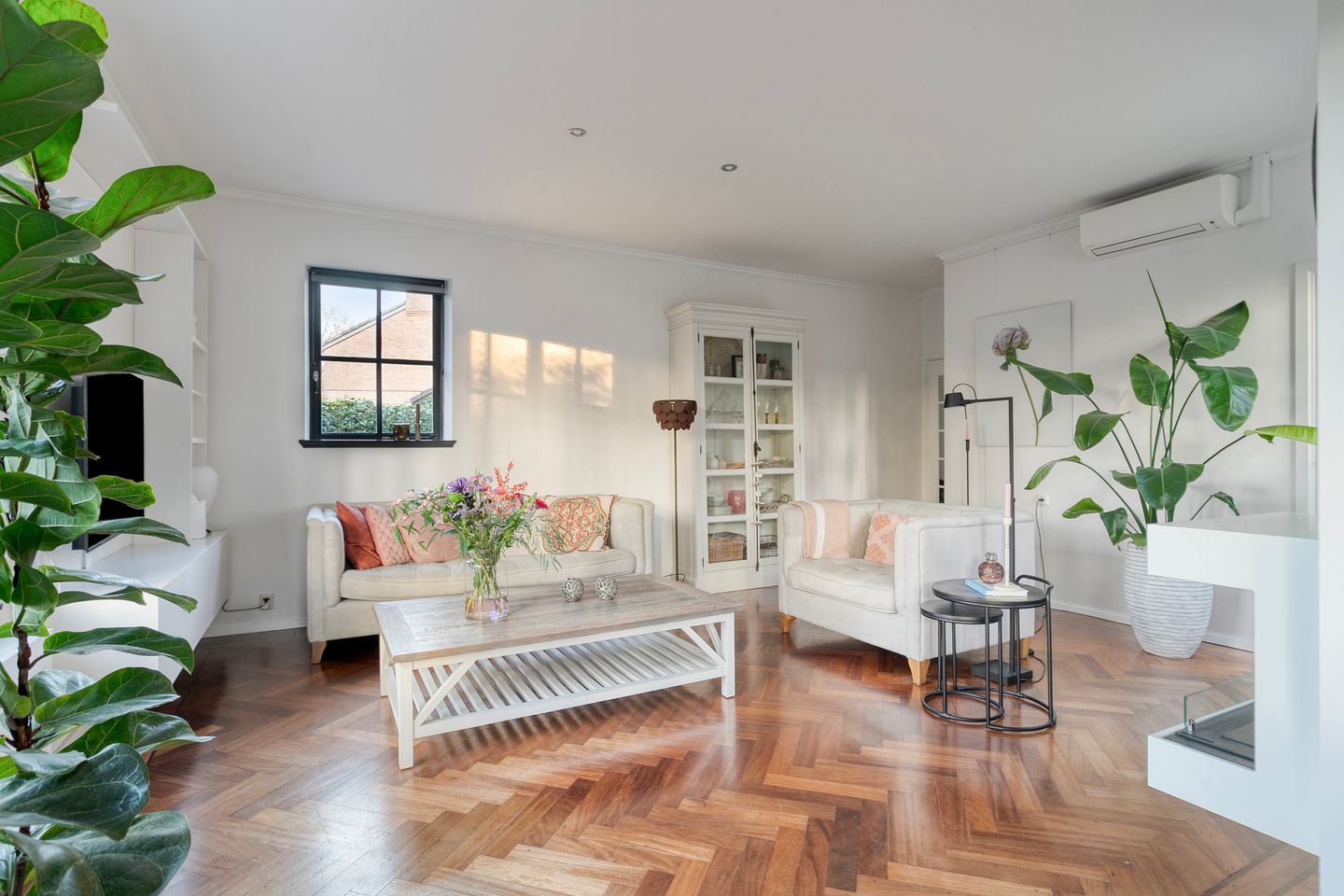 Photo 5 of Elburgerweg 26-1