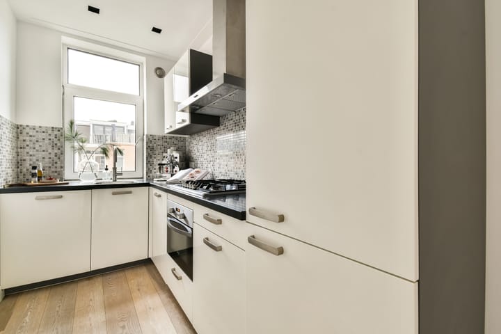 Photo 12 of Eerste Keucheniusstraat 26-3