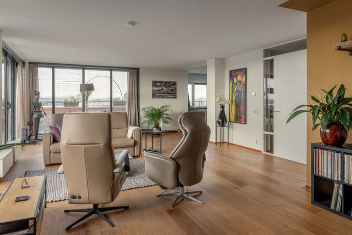 Photo 5 of De Opslach 96