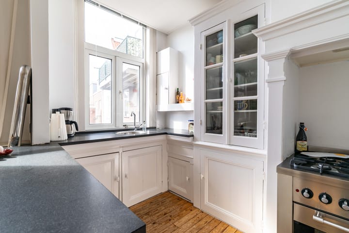 Photo 22 of Maaswijkstraat 31