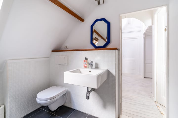 Photo 42 of Maaswijkstraat 31