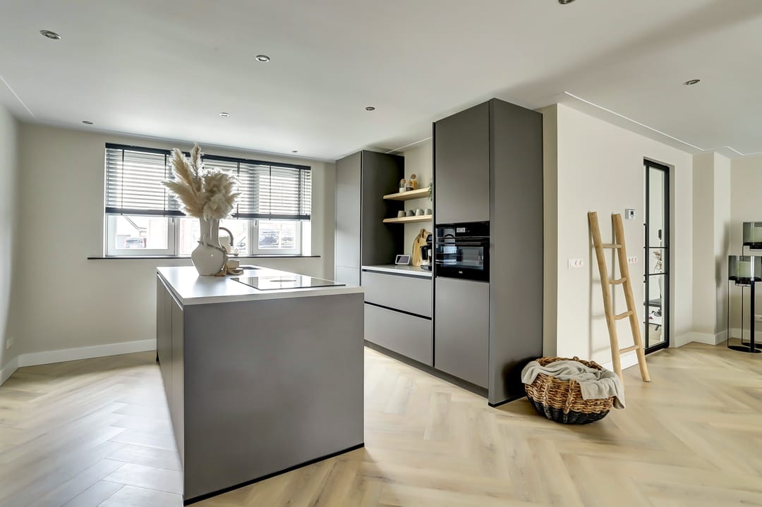 Foto 11 van Heistraat 25