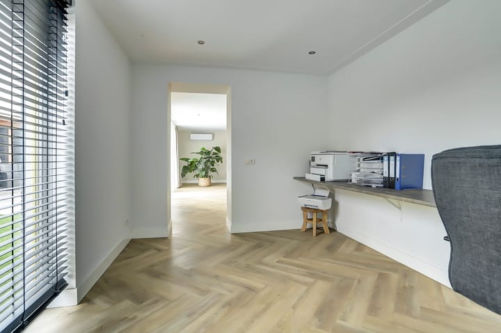 Foto 16 van Heistraat 25