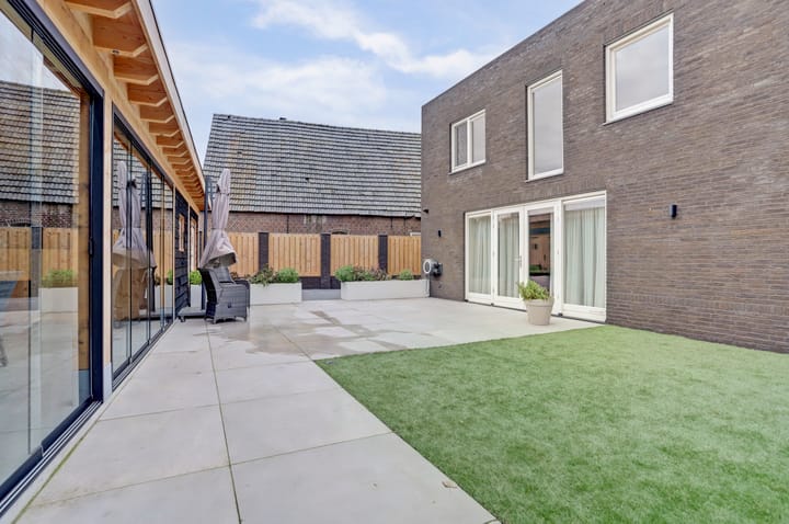 Foto 43 van Heistraat 25