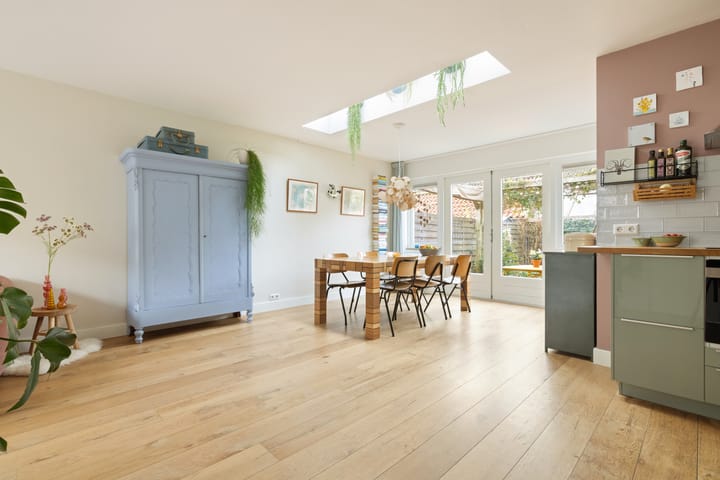 Photo 3 of Zuster Bloemstraat 21