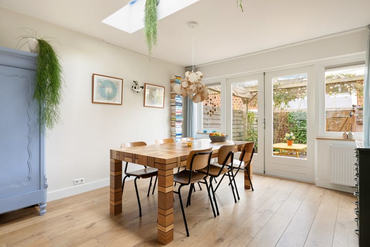 Photo 4 of Zuster Bloemstraat 21