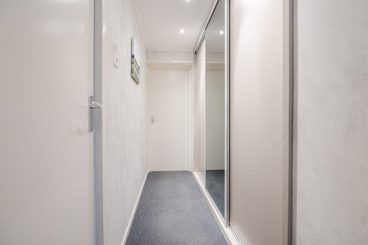 Photo 21 of Gravenstein 24