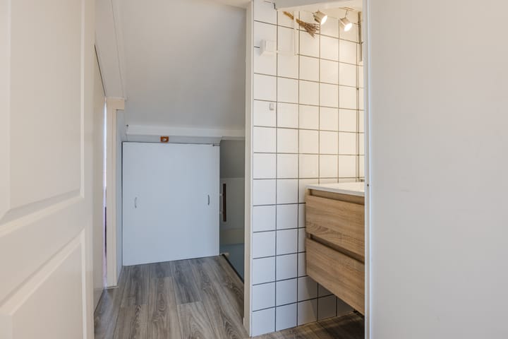 Photo 38 of Gravenstein 24