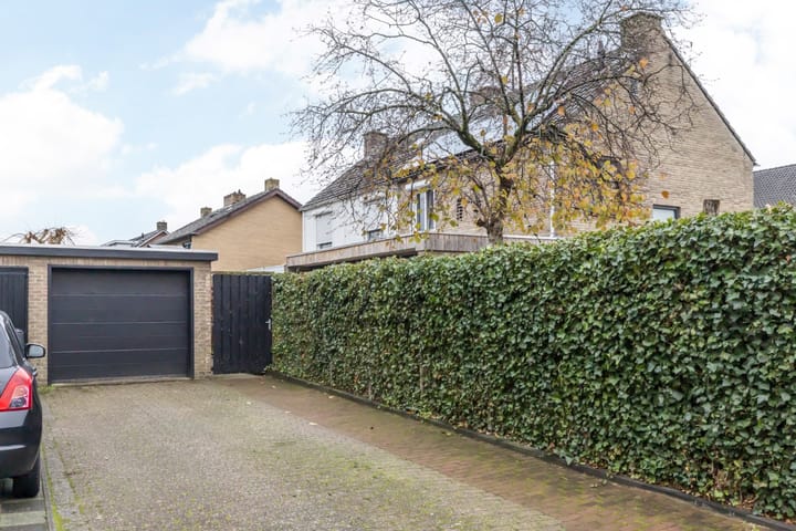 Photo 64 of Geleenstraat 23