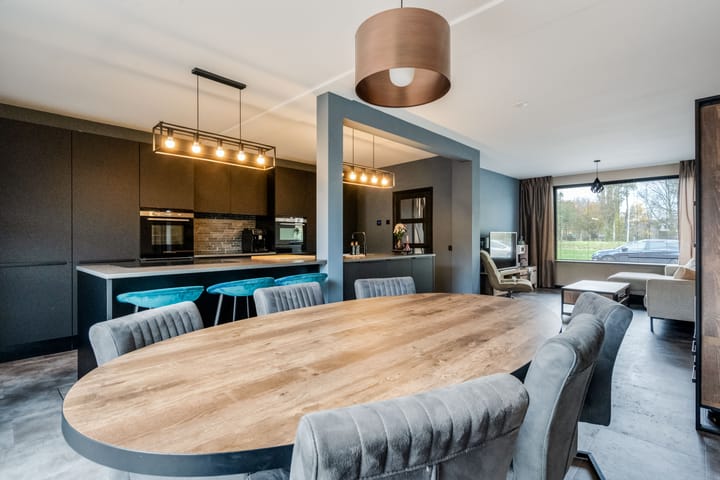 Foto 15 van van Dedemlaan 3