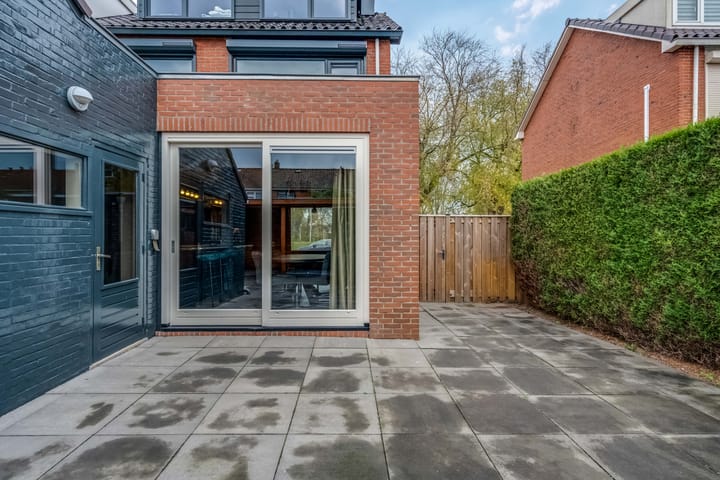 Foto 24 van van Dedemlaan 3