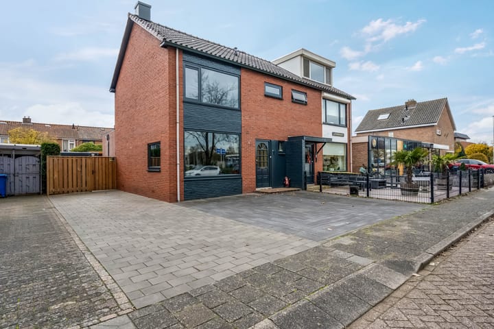 Foto 6 van van Dedemlaan 3