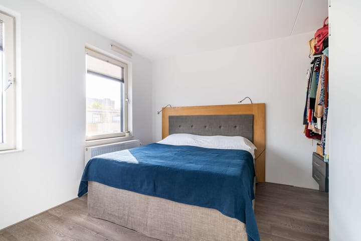 Foto 23 van Glenn Millerstraat 98