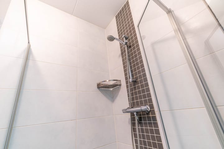 Foto 31 van Glenn Millerstraat 98