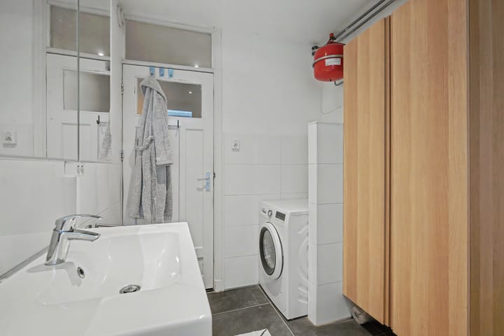 Foto 19 van Paramaribostraat 72