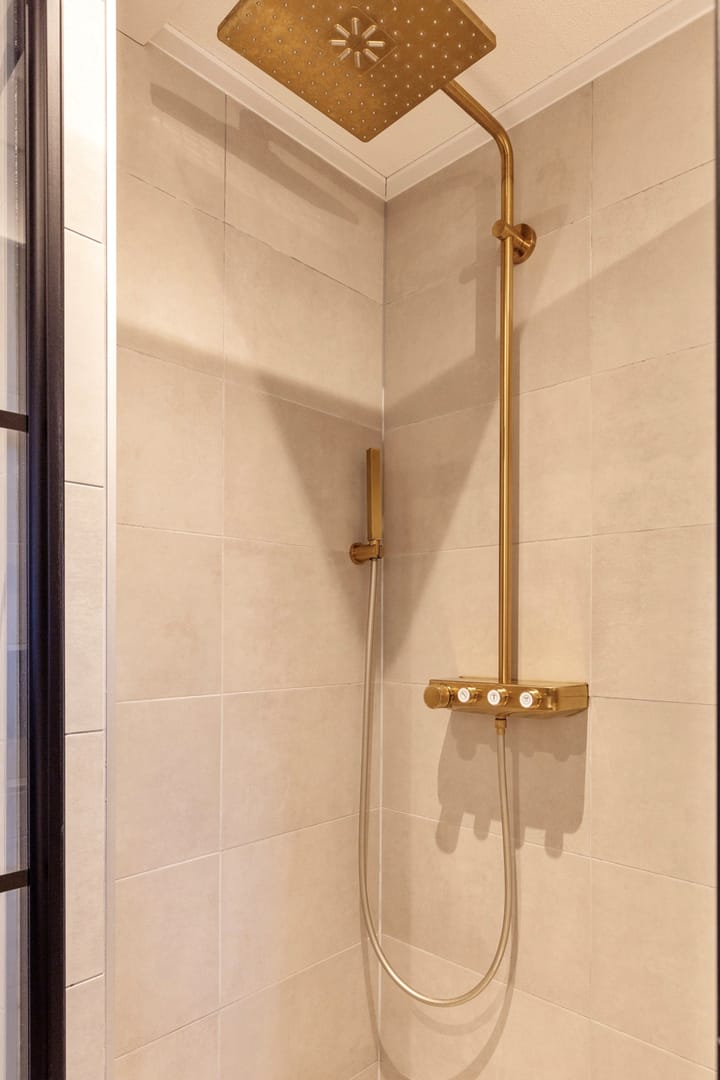 Photo 37 of Haringvlietstraat 17