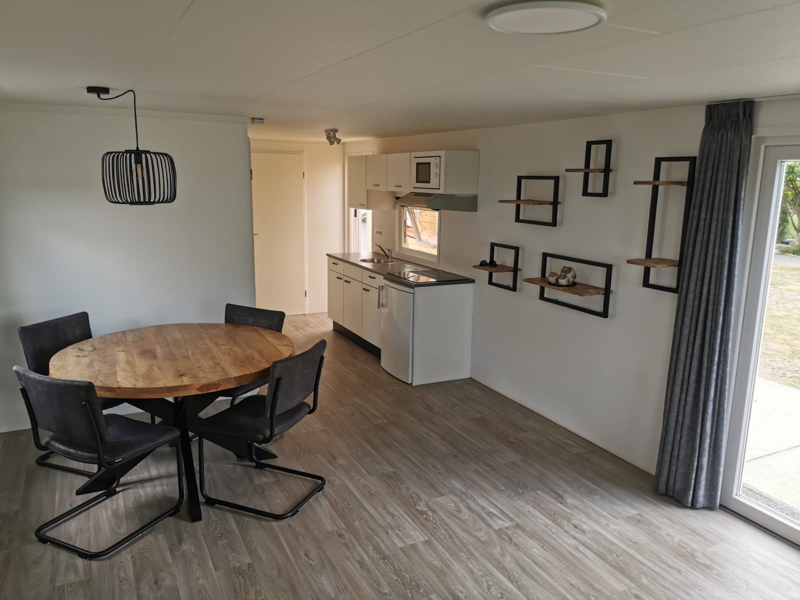Photo 9 of Veldstraat 24