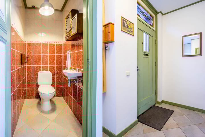 Photo 5 of Spoorstraat 12