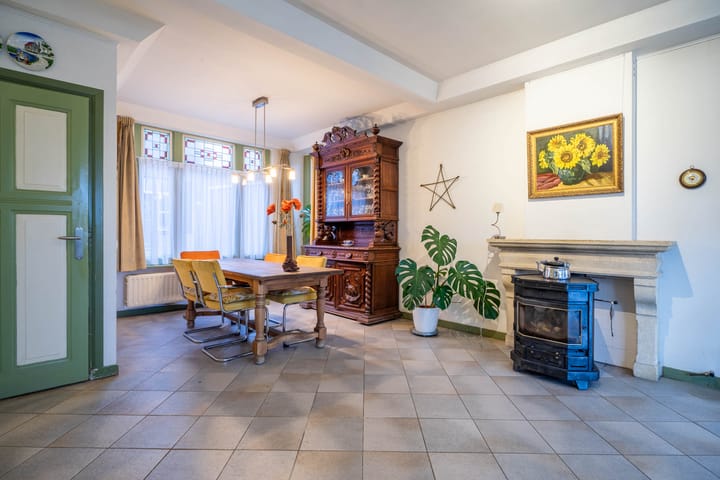 Photo 7 of Spoorstraat 12