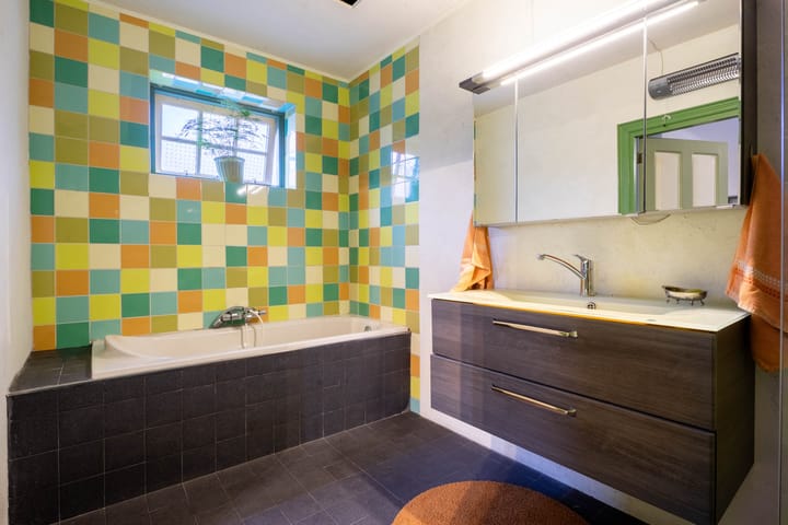 Photo 14 of Spoorstraat 12