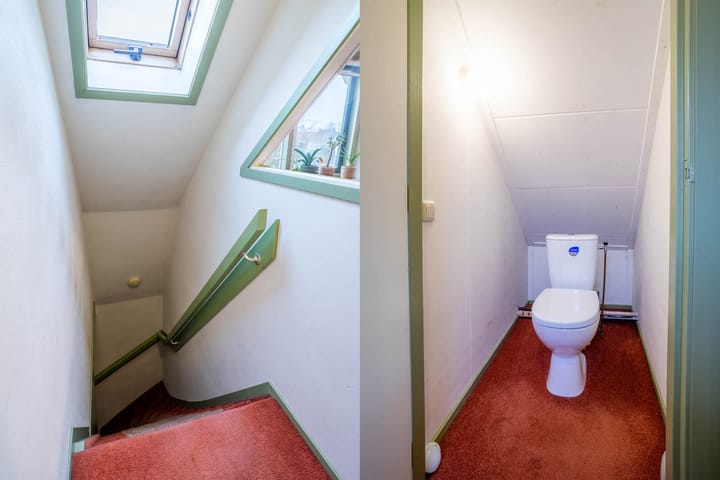 Photo 15 of Spoorstraat 12