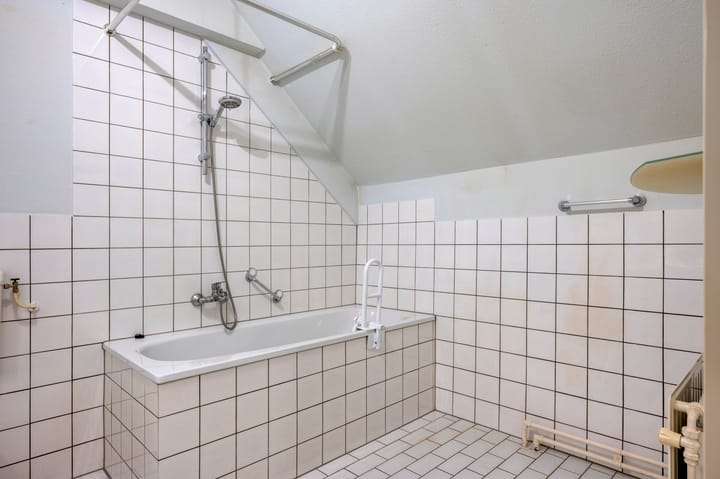 Photo 16 of Maanstraat 16-A