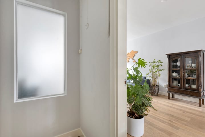 Foto 10 van Edisonstraat 133