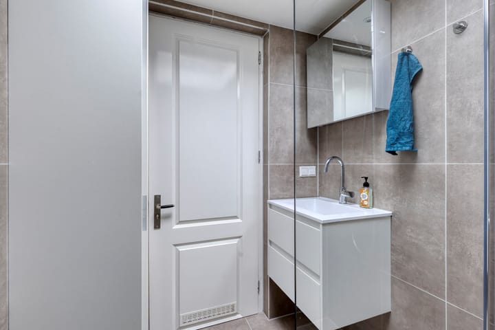 Foto 22 van Edisonstraat 133